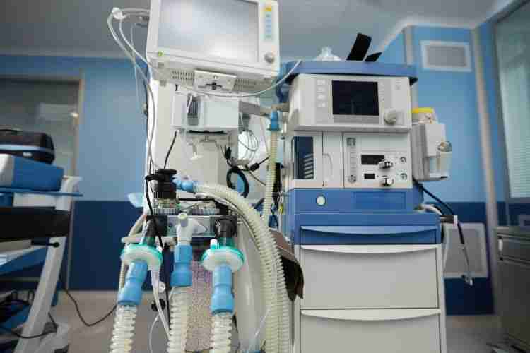 Packing, palletizing / crating / boxing and shipping of fragile and valuable medical equipment.